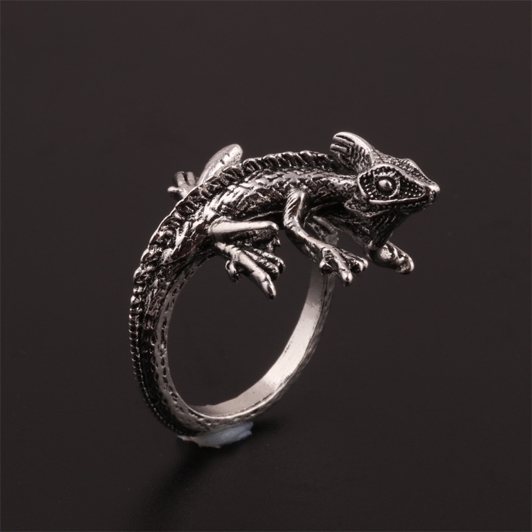 Cincin Model Terbuka Bahan Alloy Desain Cicak Gaya Eropa Amerikaretropunk Adjustable Untuk Pria