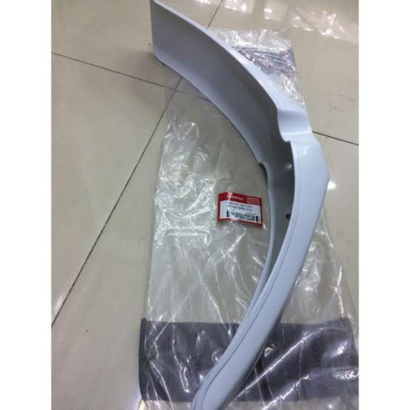 Spakbor Depan Warna Putih Honda WIN Semi Trail ORI 61100GF6111
