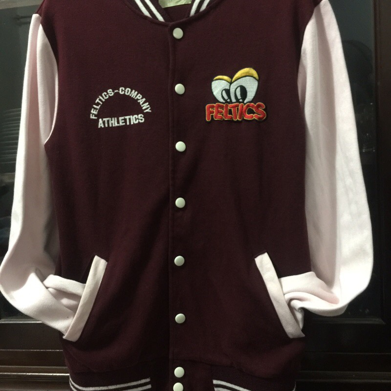 Feltics Varsity Original Second Preloved