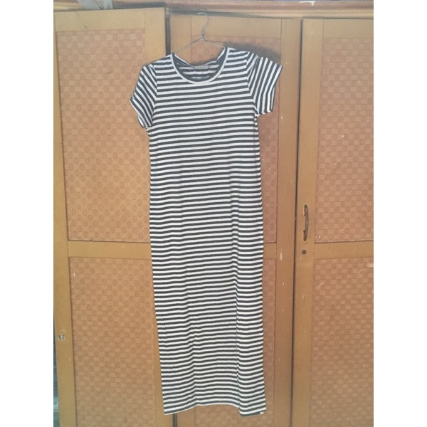 Preloved Dress Ada Woman