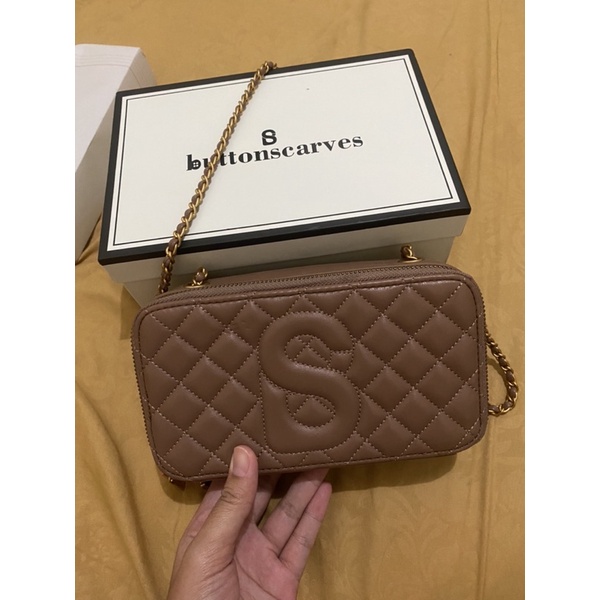 Preloved Buttonscarves yura bag