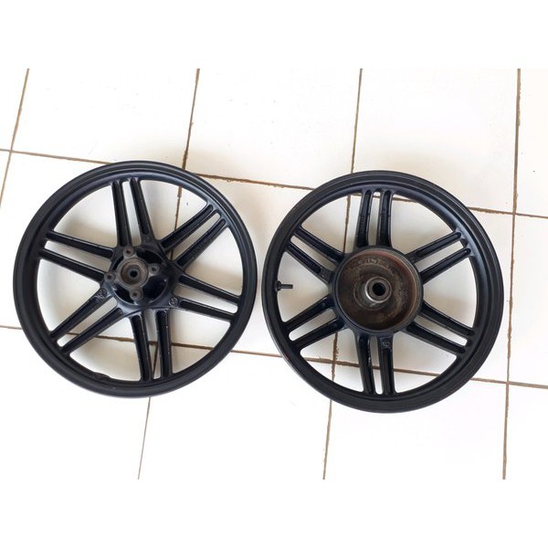 velg atau velek racing spin taun pertama as gigi 18