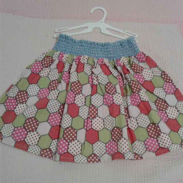 Rok pelangi / rok cantik / rok anak / preloved / second