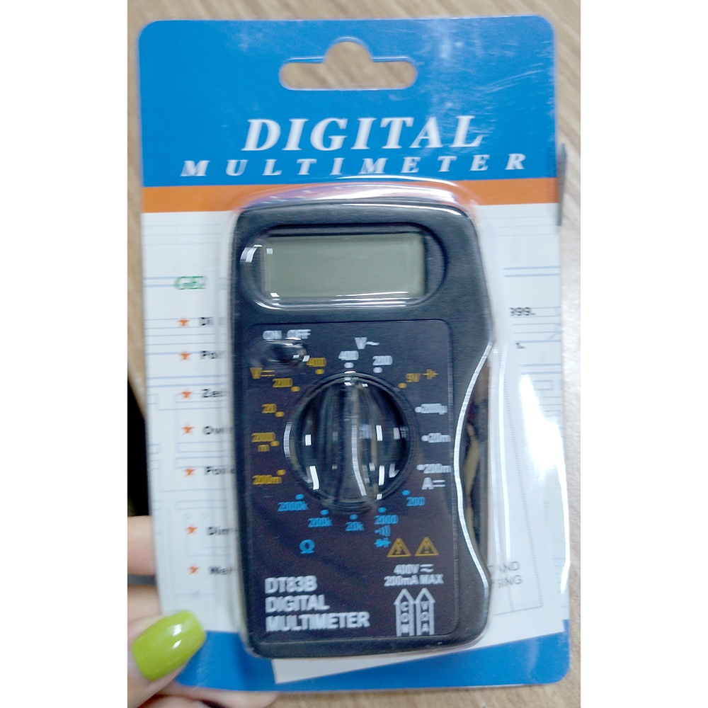 Digital Multimeter AC/DC Voltage Tester DT83B