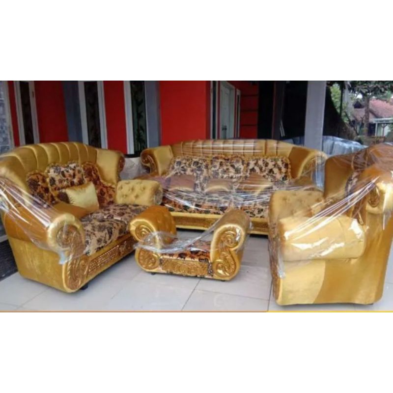 Sofa Jaguar Arjuna Resin Jumbo 321 + Meja