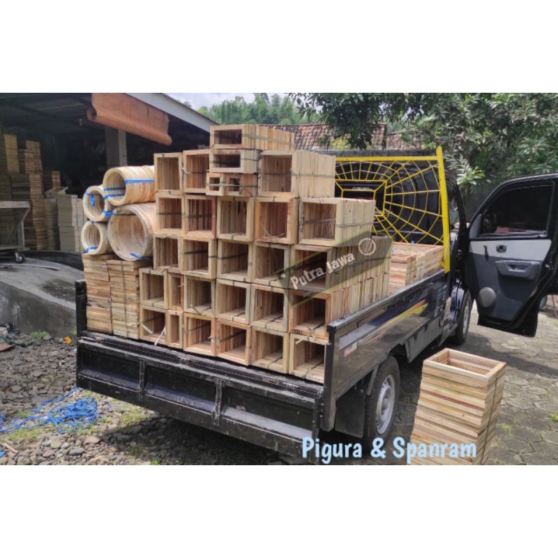 

Spanram 20×40 20×50 40×40 40×50 50×50 cm