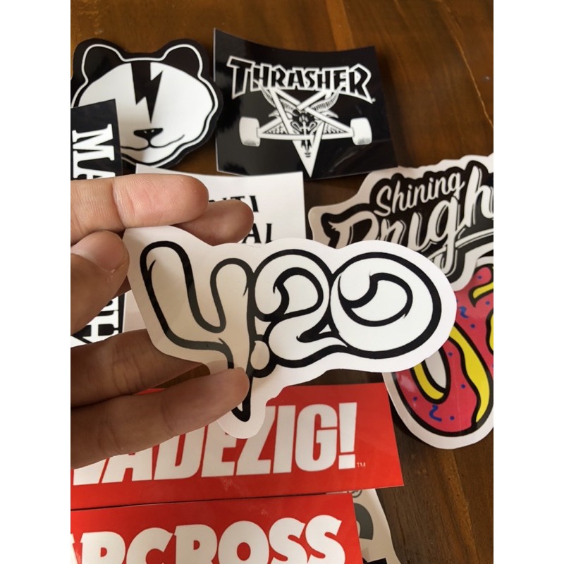 sticker stiker distro brand 420 anti social trasher laptop tumbler wadezig