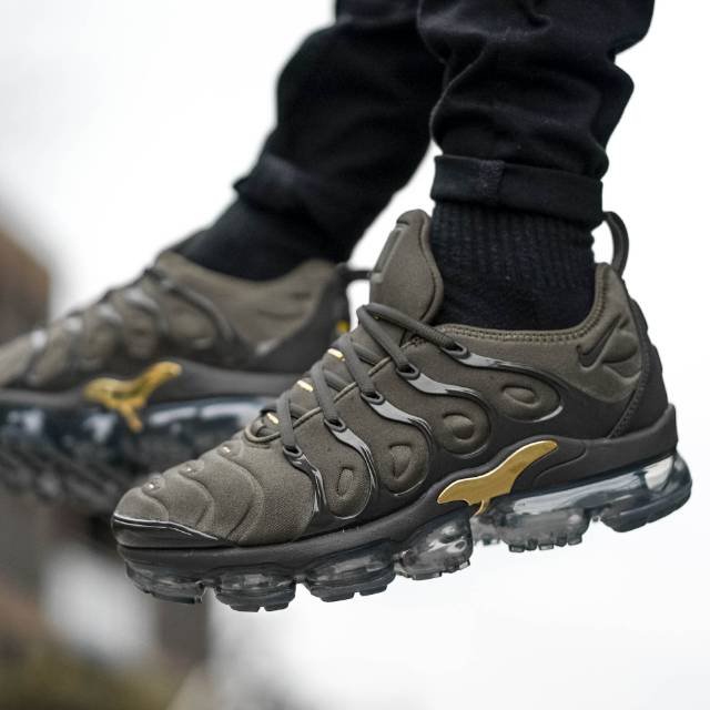 cargo vapormax plus