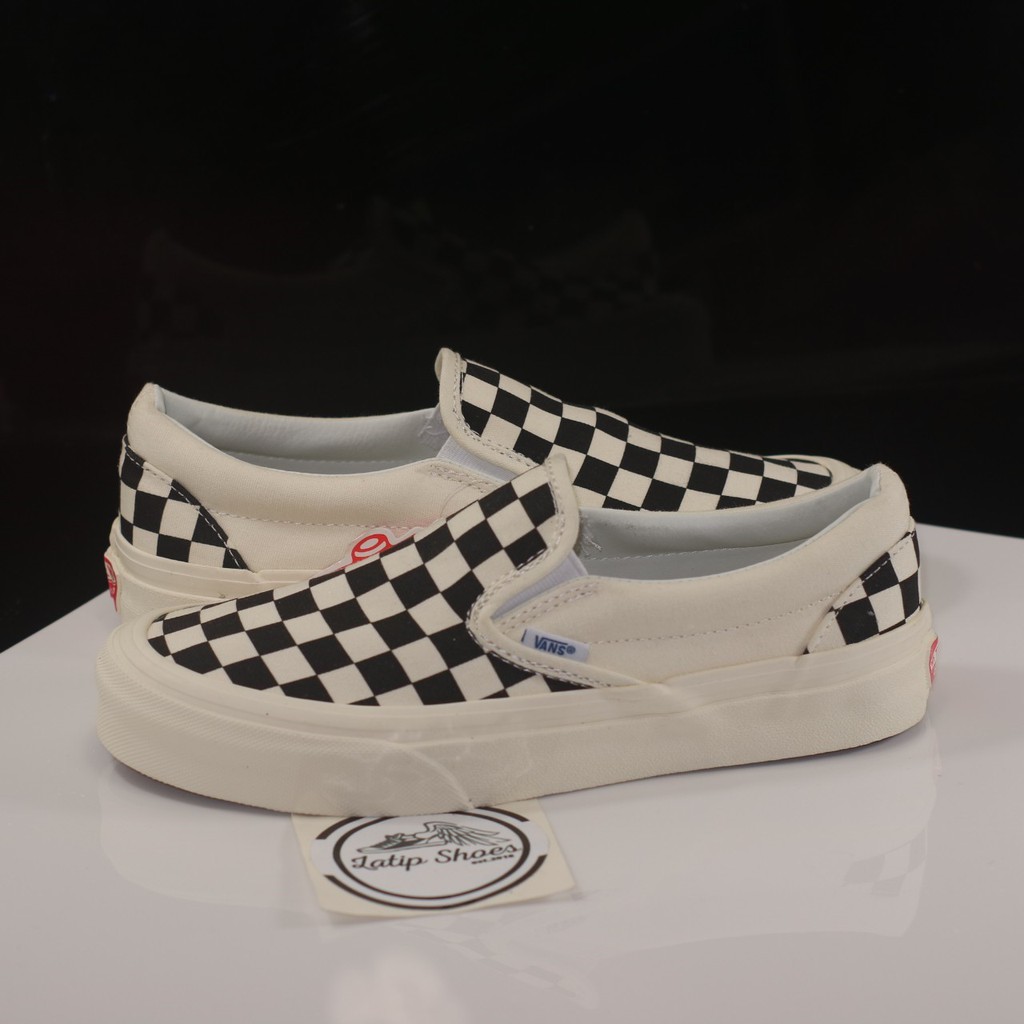 Sepatu Vans Slip On OG Checkerboard Black White Mirror