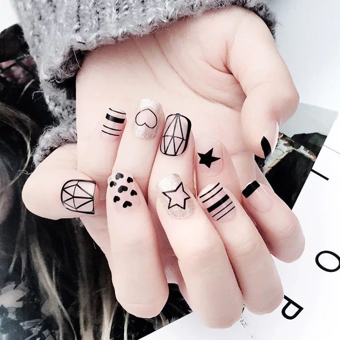 (BOW) 24 Pcs Kuku Palsu Import (S7,B46,C31,C46,C49,C55,MS02,MS03,MS06,S5,S9,B34,B35,B53)