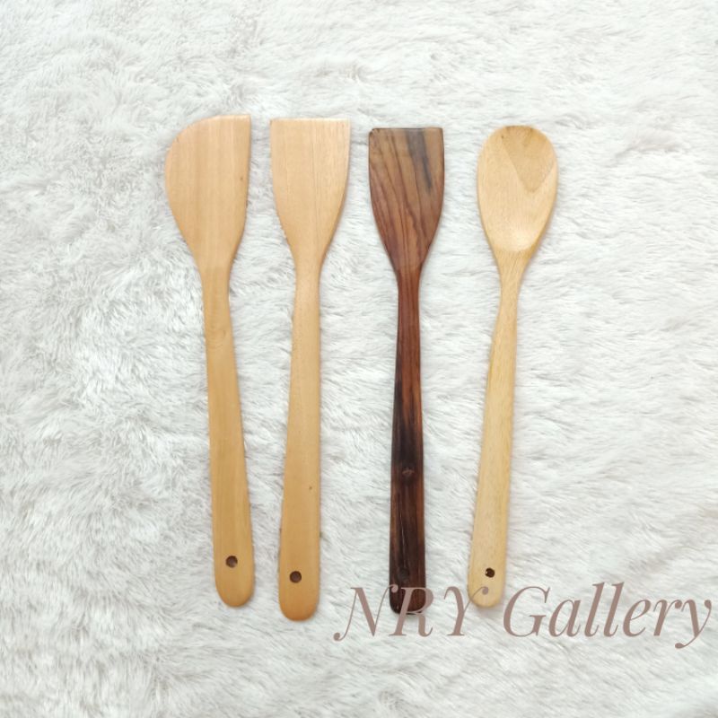 Sutil Bentuk Unik / Sendok / Spatula / Centong Kayu Mahoni Sodet Panjang 35 cm