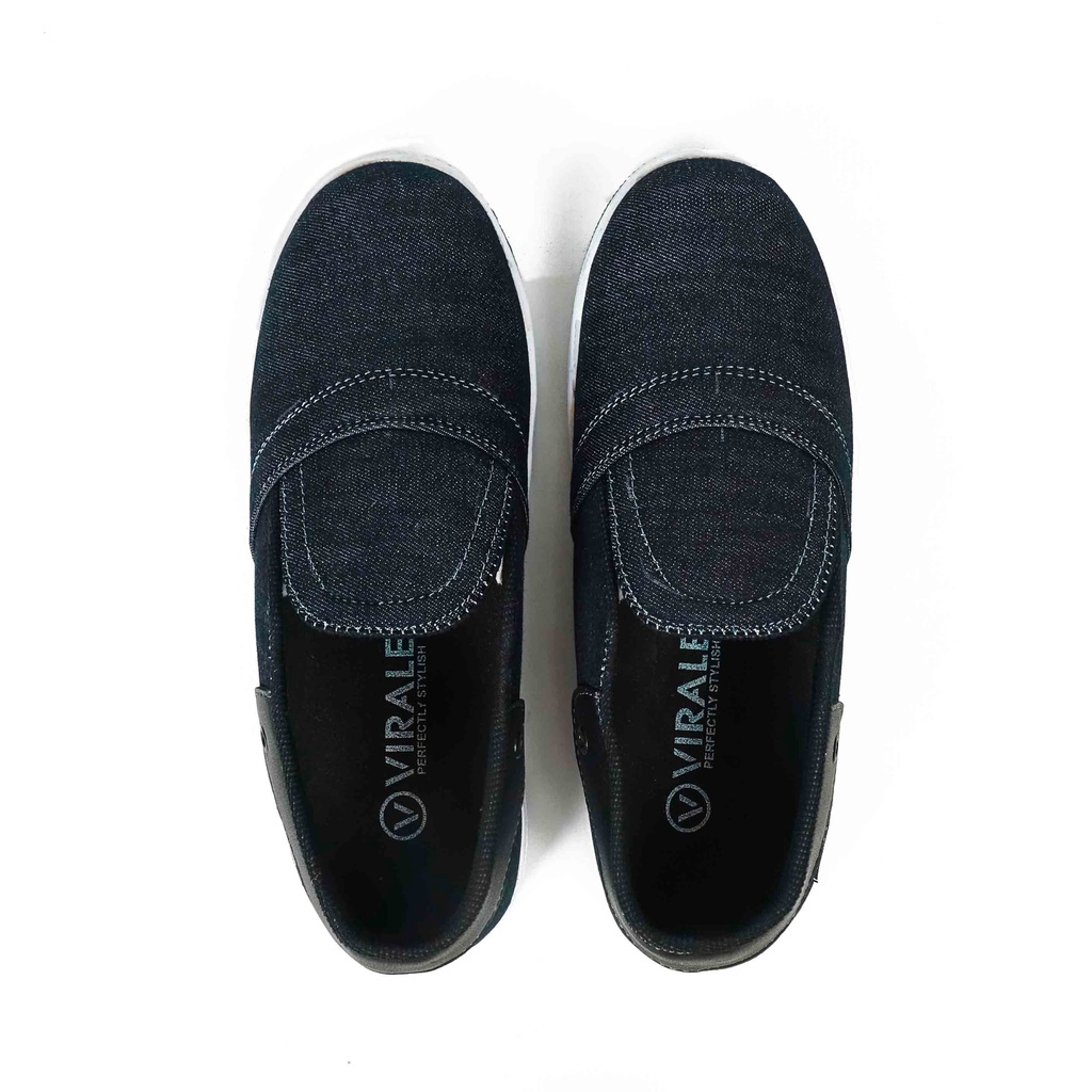 Sepatu Kasual Pria Slip On Canvas Fashion Korea CS 01 NAVY GRATIS Sepatu Selop