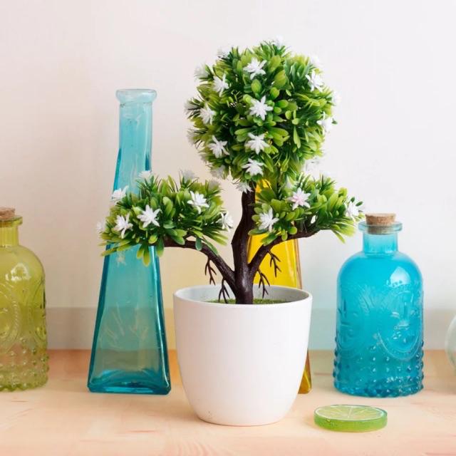 AM563 Bunga Plastik / Pajangan Bunga Artifisial / Vas Bulat-Putih