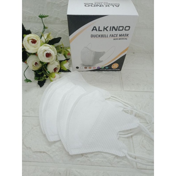 Masker duckbill putih