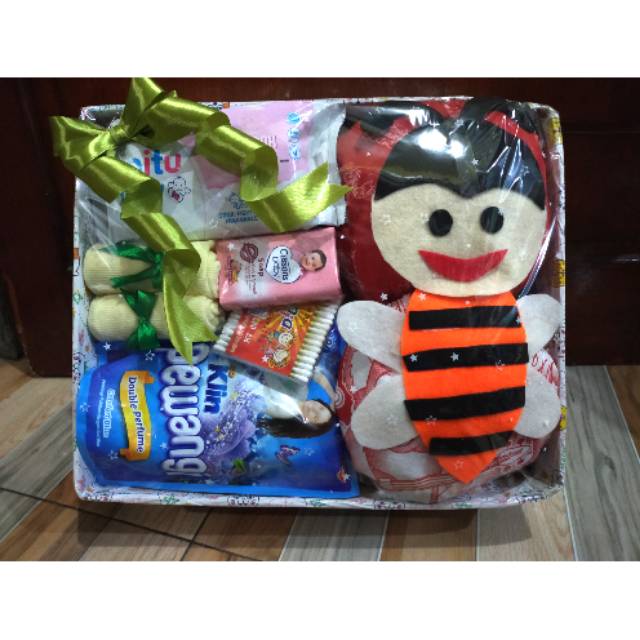 Parcel bayi laki-laki