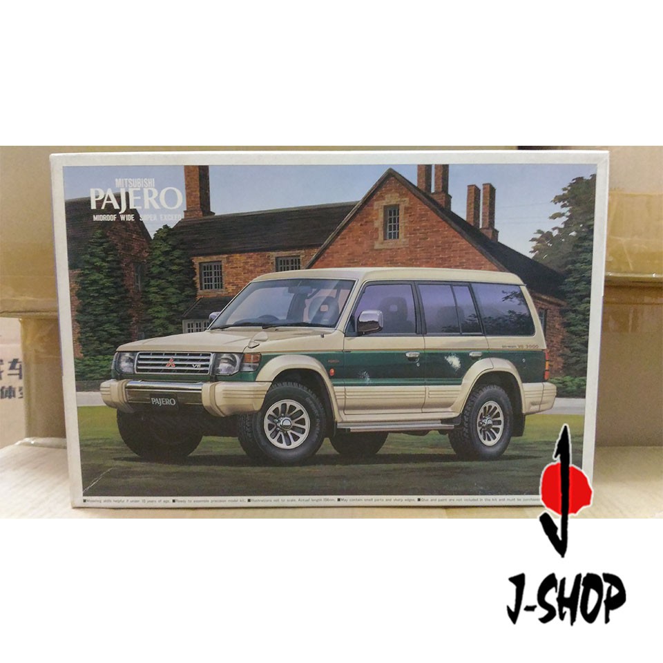 Aoshima 1/24 Mitsubishi Pajero Super Exceed