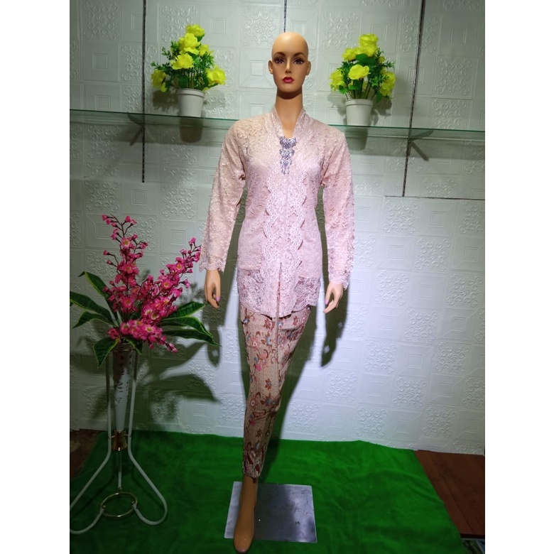 STELAN KEBAYA KARTINI LENGAN PANJANG-STELAN KEABAYA KARTINI-STELAN KEBAYA LENGAN PANJANG-STELAN KEAB