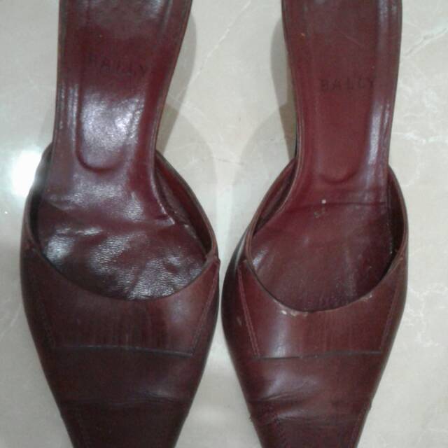 Sepatu Bally asli kulit