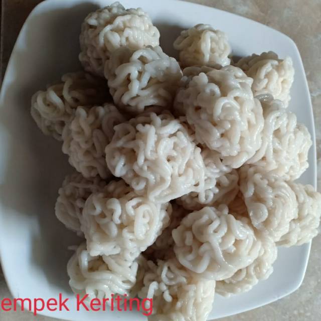 

Pempek Keriting