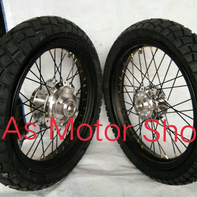 sepaket velg set ukuran 215 - 250 x 17 tromol plus ban luar dalam tiger revo megapro Primus Cb150r o