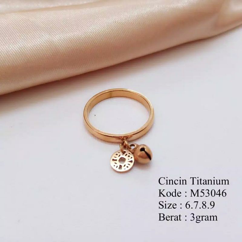 CINCIN TITANIUM ANTI KARAT GANTUNG LONCENG KOIN ROSE lapis emas 24k (m53046)