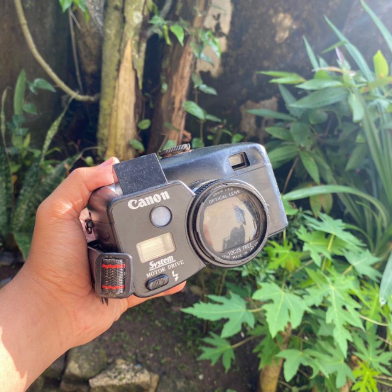 Kamera Analog Jadul Vintage Film Kodak Untested Pajangan Display Part Utuh Mulus Gambling Fujifilm Dl-100 Chic Dl-10Flezz Axion Axxi Zo Vio Zipp Xpose Canon Prima Bf Minolta Olympus Kyocera Yashica National Nikon Ricoh Gambling Kanibal Part Utuh-Canon Motor Drive