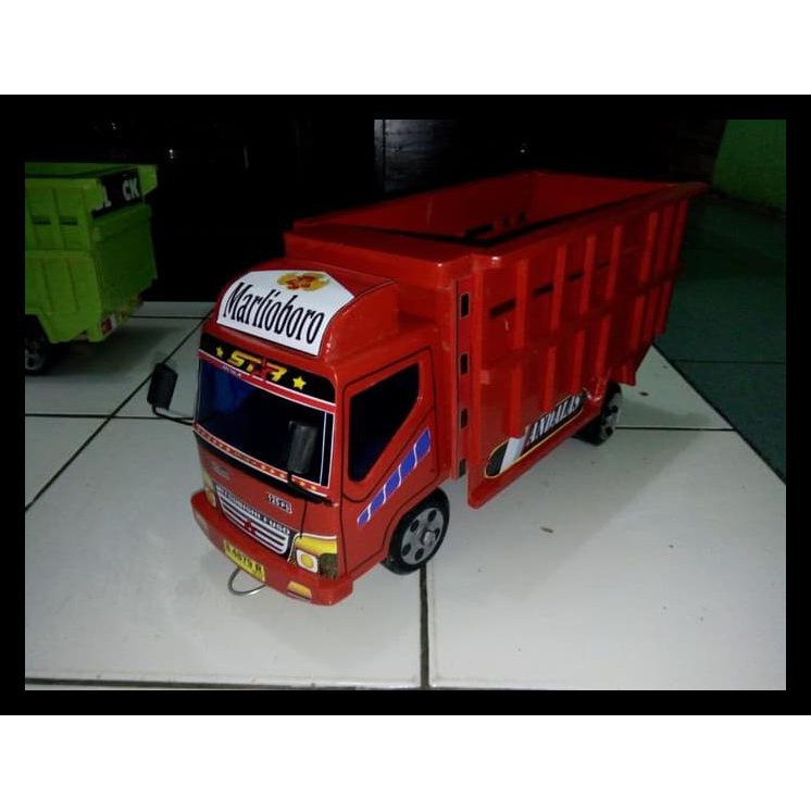 BEST SELLER mainan mobil Truk Kayu / miniatur truk kayu
