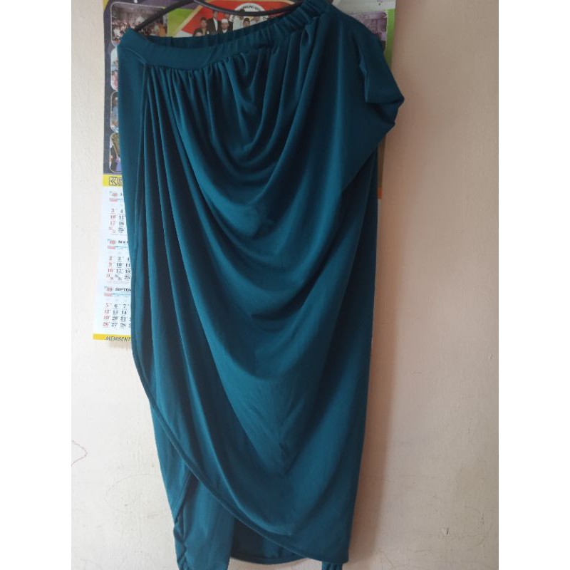 rok bawahan preloved