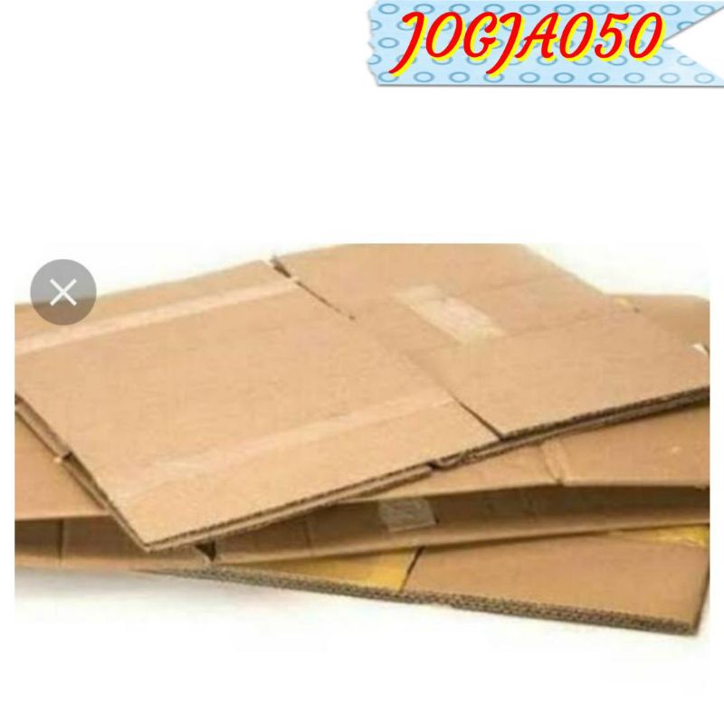 

KARDUS BEKAS BUAT TAMBAHAN PACKING