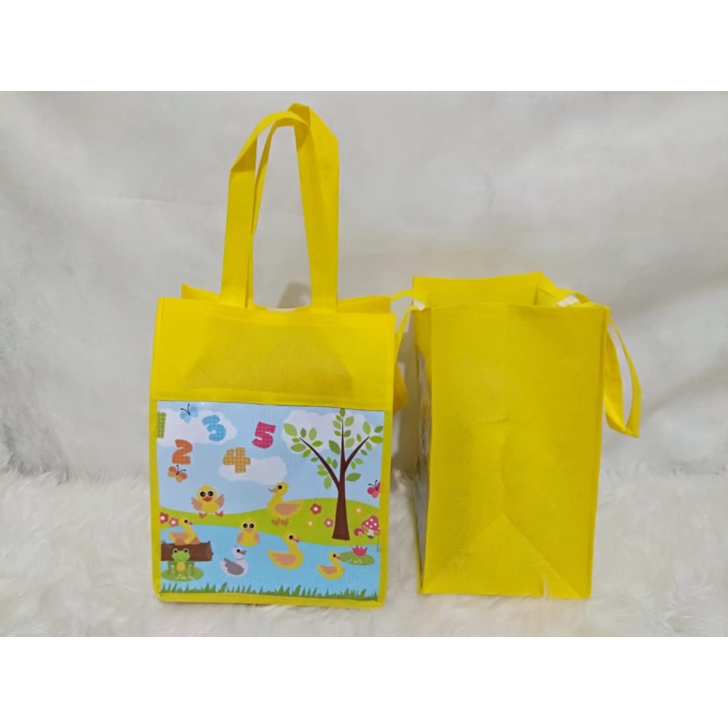 Tas NK Tema Animal Spunbond Goodie Bag Souvenir Ulang Tahun Anak Bingkisan Party Gift Birthday-Duck