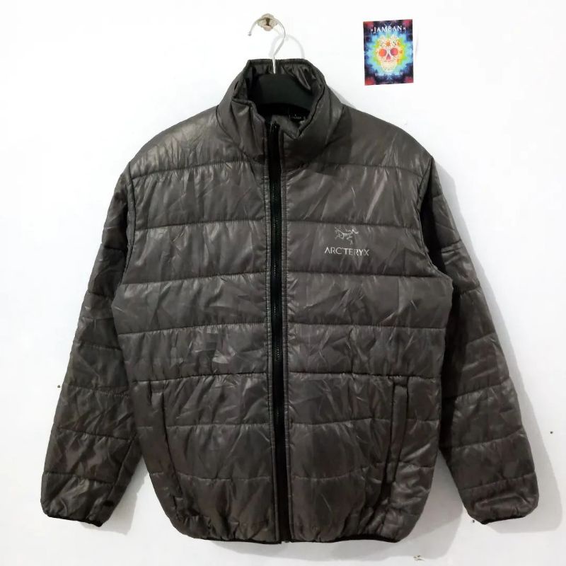 Jaket Outdoor Ultralight Arcteryx
