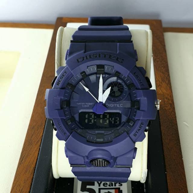 JAM TANGAN DENGAN PILIHAN WARNA YG MENARIK