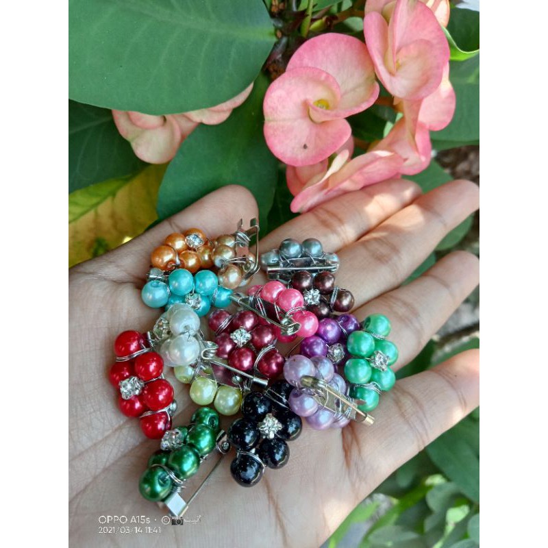 peniti mutiara / bros dagu mutiara