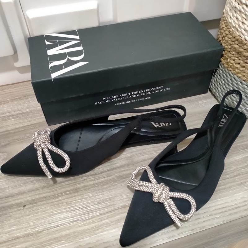 SANDAL FLAT WANITA / ZARA FLAT RIBBON / PITA BLINK