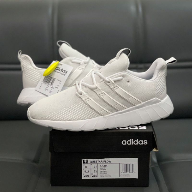 Sepatu Adidas Questars Flow Full White BNIB sepatu pria sepatu Adidas pria sepatu pria putih sepatu 
