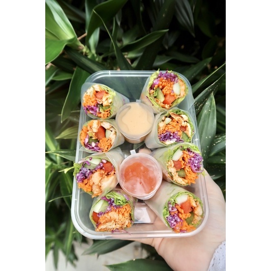 

salad sayur roll 8 Roll ( Veggei vietnam Roll)