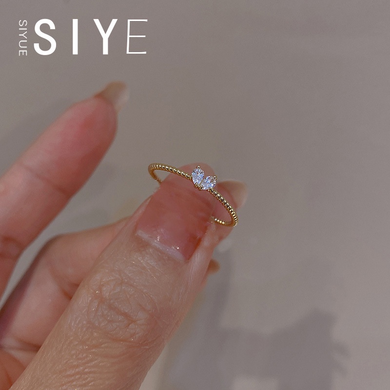 Cincin Lapis Emas 18K Bentuk Hati Aksen Zirconia Gaya Minimalis Adjustable Untuk Wanita