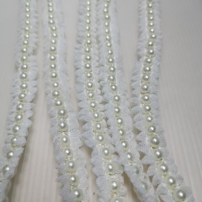 Renda Tile Mutiara Tengah 6mm