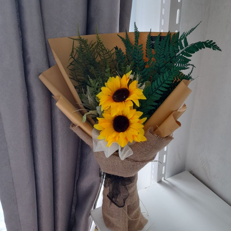 Bouquet bunga matahari besar artificial bucket wisuda lamaran