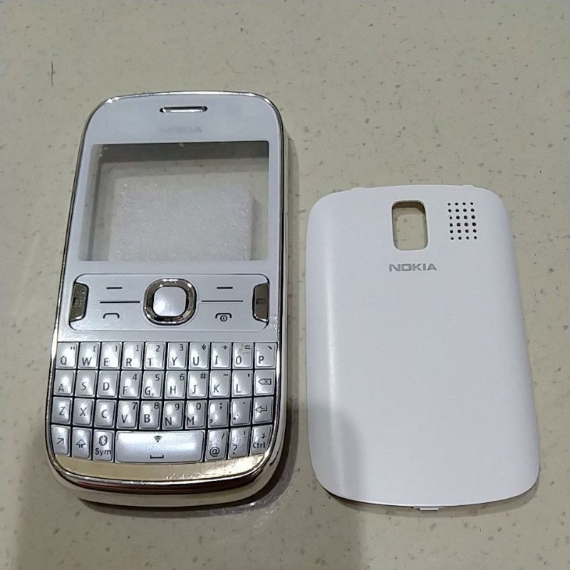 CASING NOKIA 302 RM813