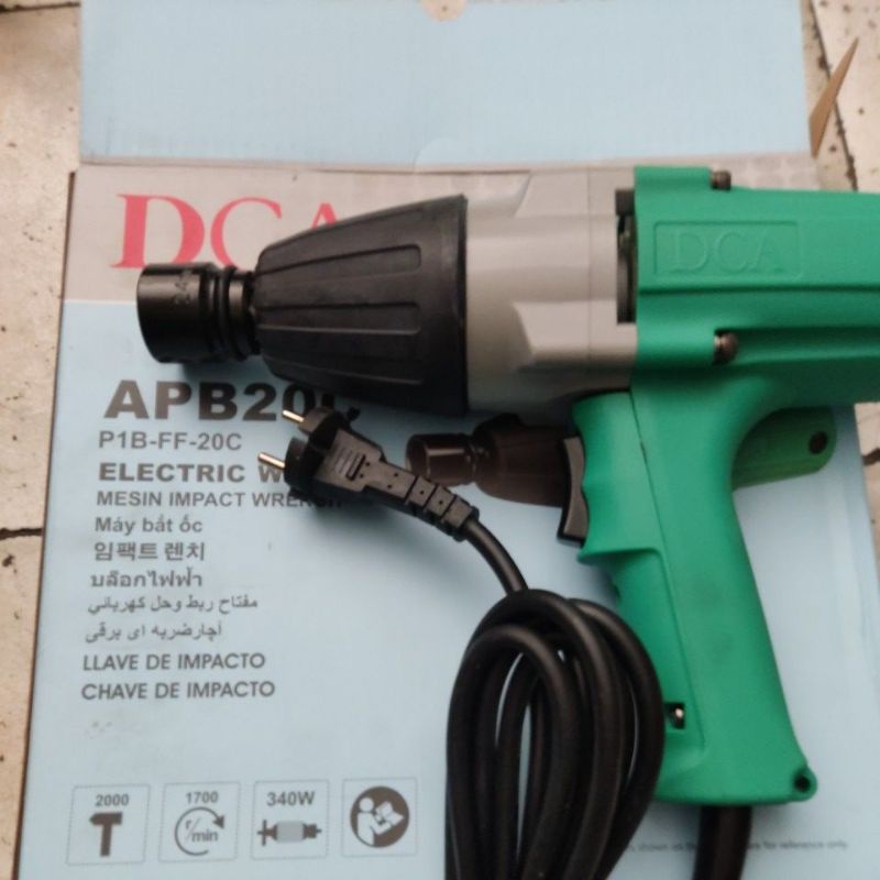 Mesin Impact Pembuka Pengencang Baut Mobil Truk Mesin Listrik DCA Mesin impact torsi