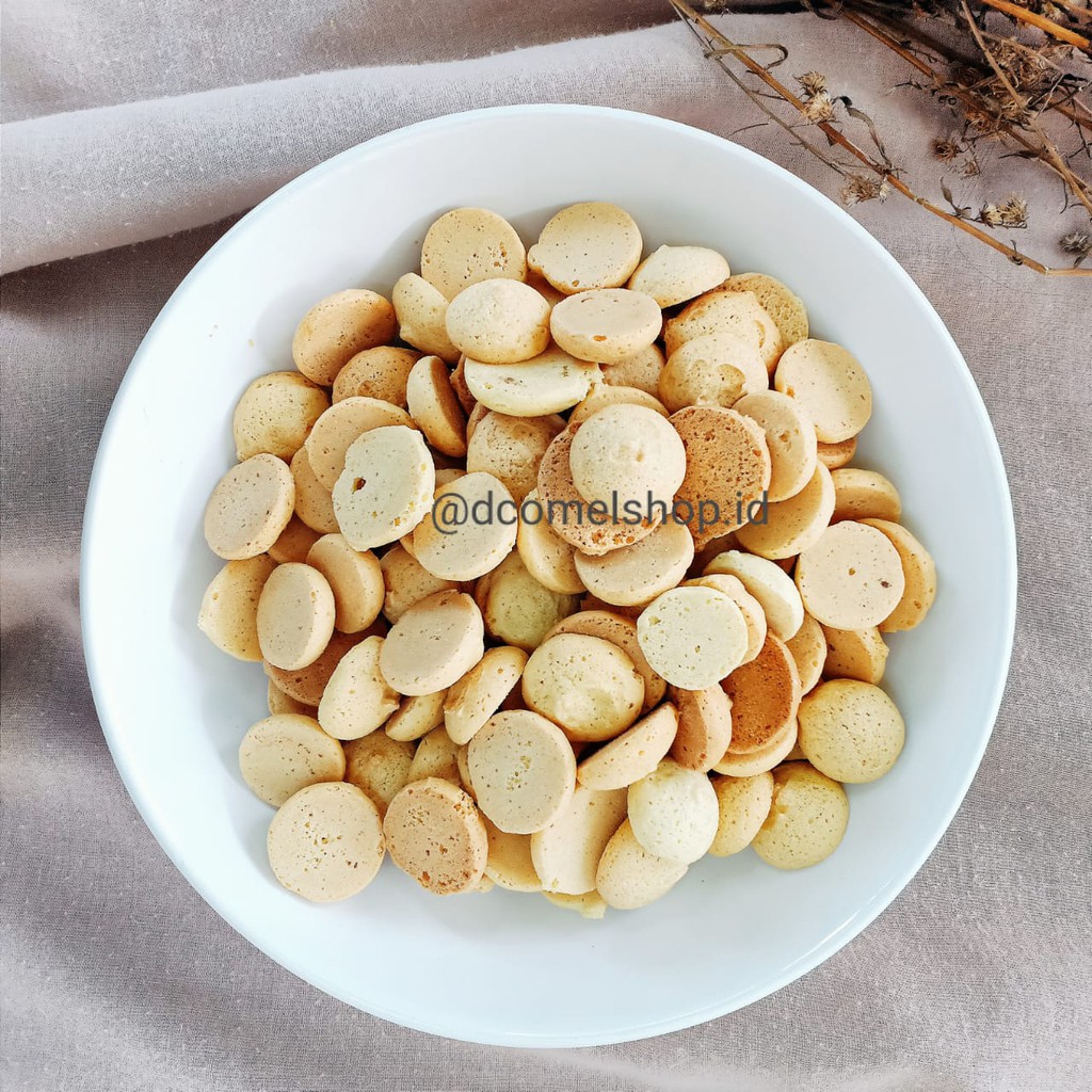 

Kue Bolu Kering Koin D'Comel 500 gram