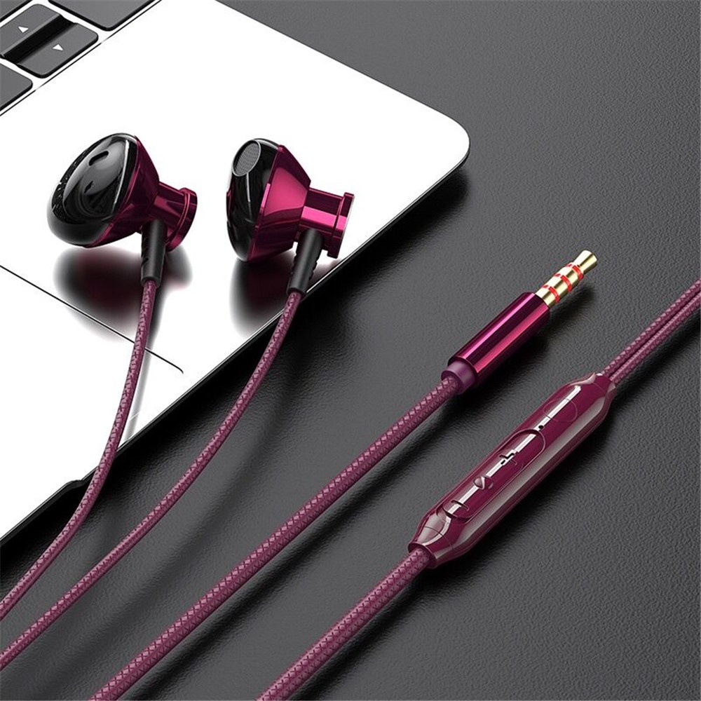 Earphone In Ear Subwoofer Dengan Kabel Jack 3.5mm + Mic