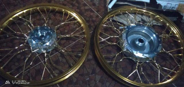  Velg  set rossi  140 ring 17 tromol set vario110 beat scopy 