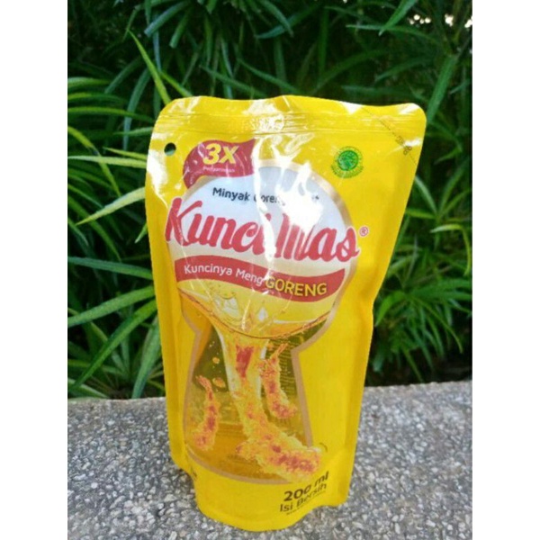 

Minyak Goreng Sawit Kunci Mas 200ml Kemasan Pouch Isi Ulang