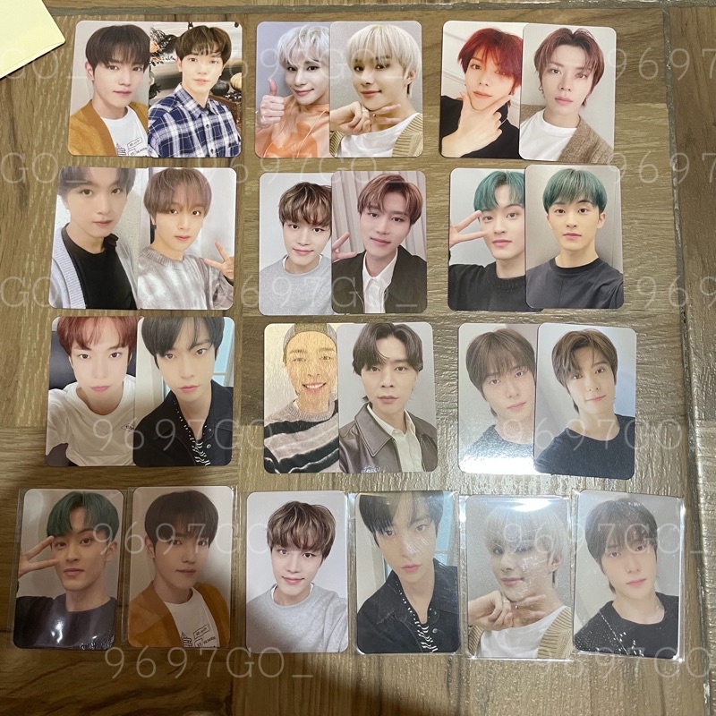 Ready stock nct  benefit mumo japan favorite universe album SWIPE FOTO