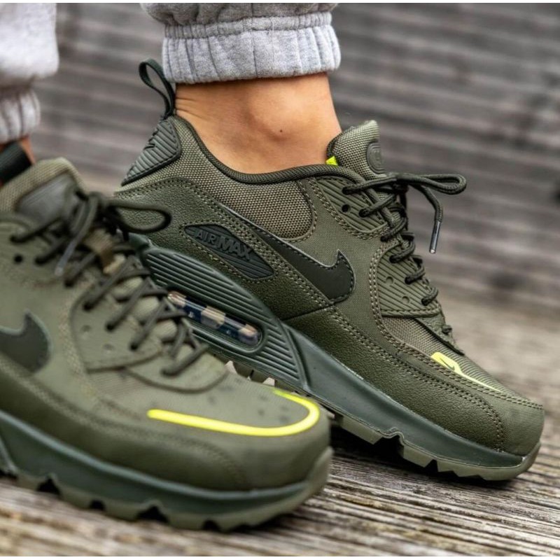 nike air max surplus cargo