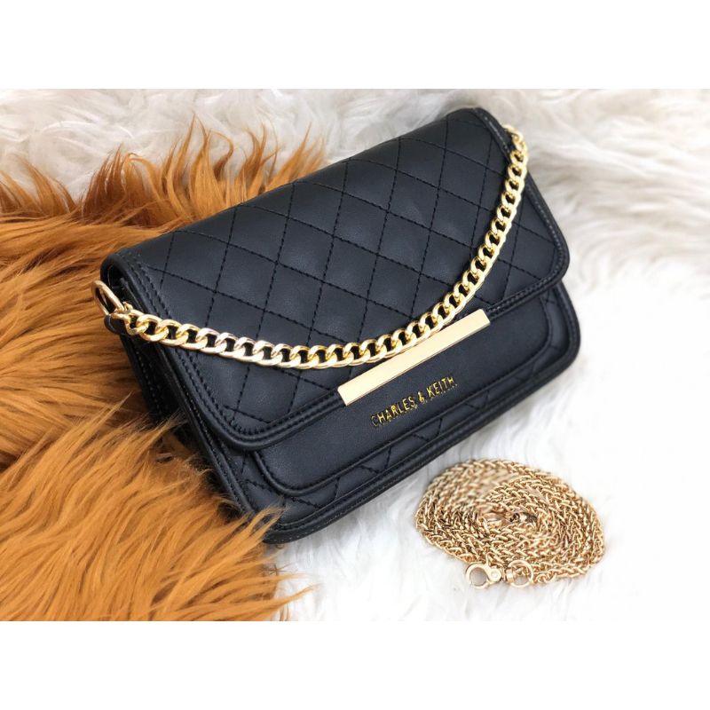 TAS REPLIKA CK CHARLES RANTAI FLIP SLINGBAG UNDANGAN SANTAI PESTA MURAH IMPORT