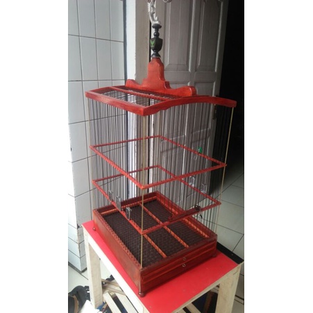 sangkar kotak tiang besi