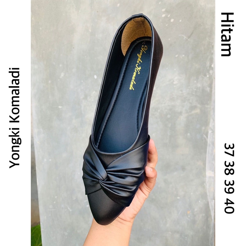 FlatShoes Yk12 Hitam Cantik